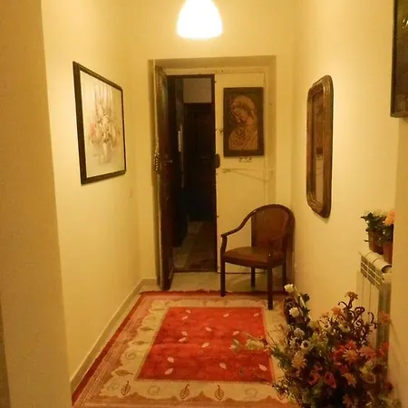 Centroroma